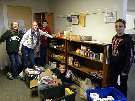 AE/MS Community Donates Weeks of Food to Andover Food Pantry