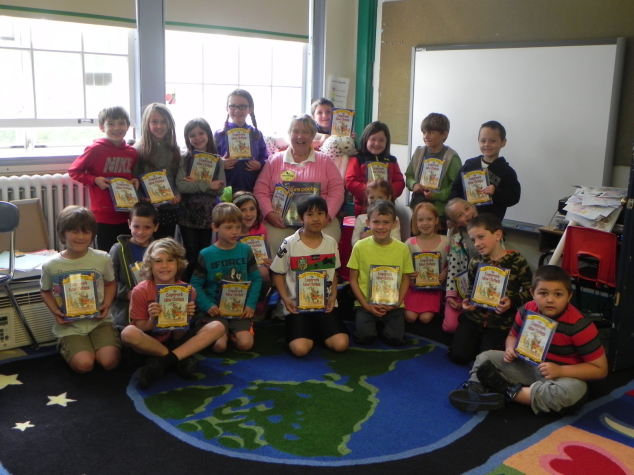 New London Rotary Club Reads to AE/MS Students