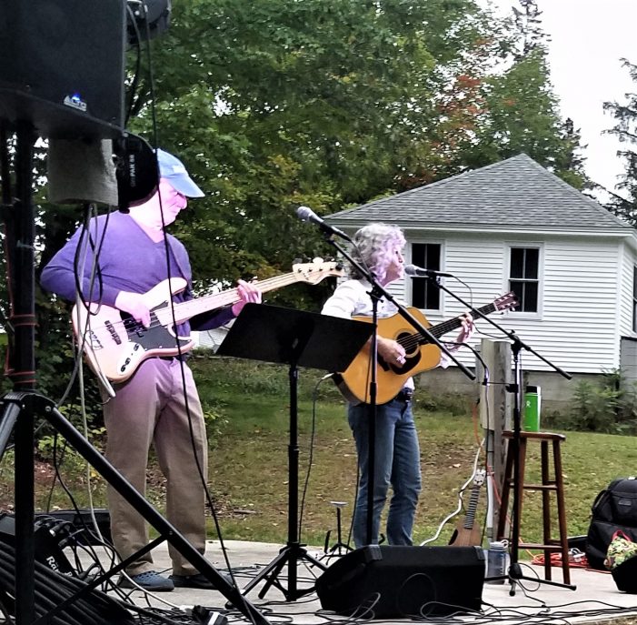 Outdoor Coffeehouse Performance was the Last One for 2021