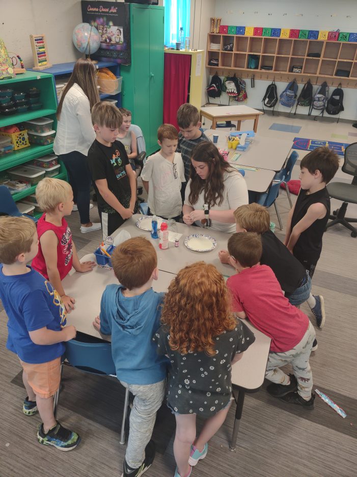 AE/MS Provides Fun Science Experiments for Elementary Kids