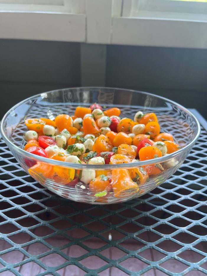 Neighbors Share Recipes: Tomato and Mozzarella Salad