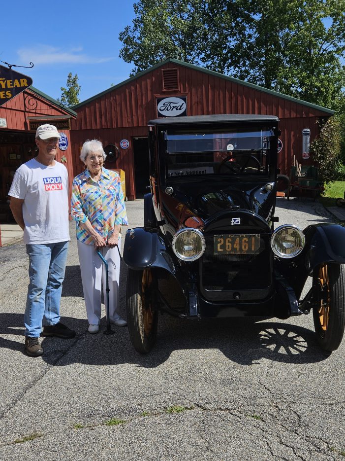 Ice House Museum in New London Receives 1920 Buick