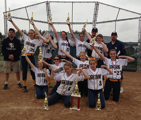 NH Softball Team Wins May Mayhem