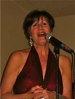 Nancy Tripp Quintet Performs at The Fells