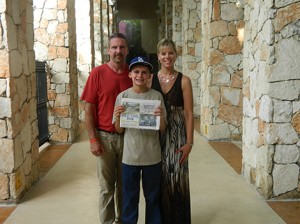 Don, Amy, and DJ Rankins took a copy of The Andover Beacon to Riviera Maya, Mexico in August for a fun-filled family vacation.