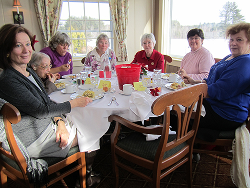 Andover Service Club Looks Back on 2013