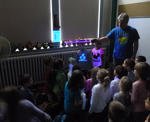 Glow-in-the-Dark Pumpkins at AE/MS