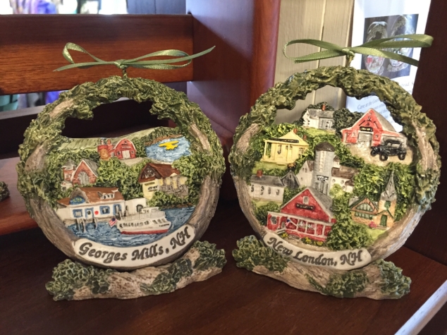 Gourmet Garden Adds Two New Holiday Ornaments