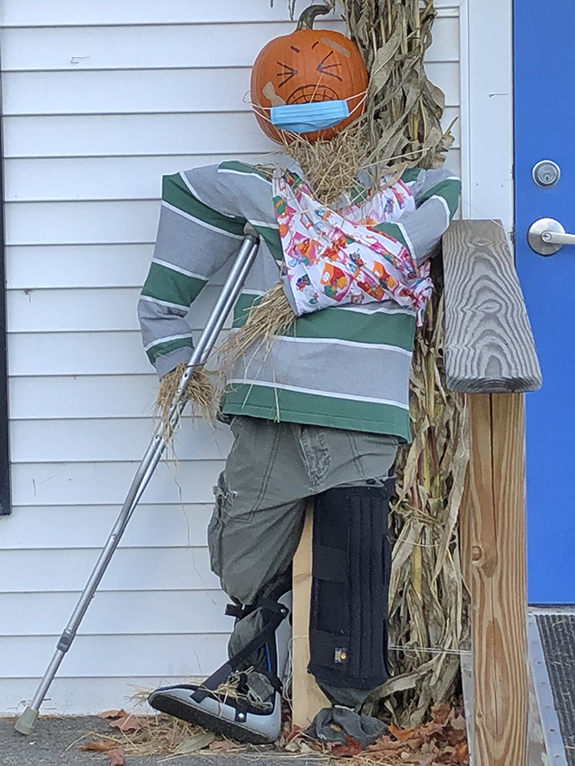 More Scarecrows Around Andover – 4