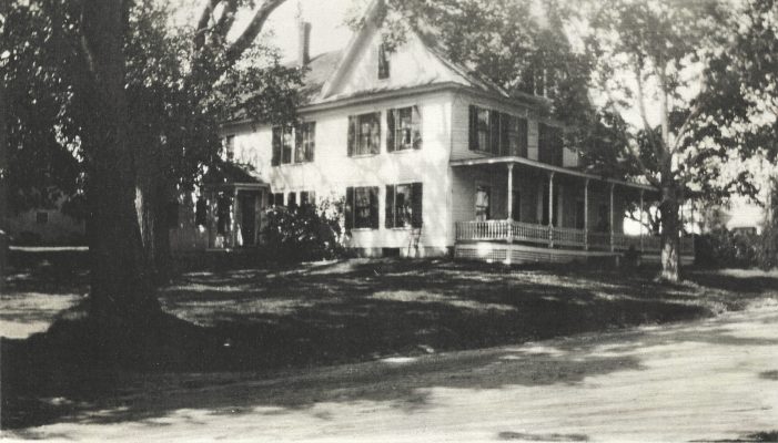 Historical Society Exhibit Features Tuttle Family and Descendants