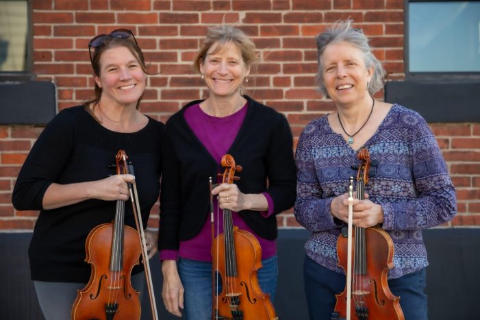 Fantastic Fiddlers Perform at Franklin Opera House 