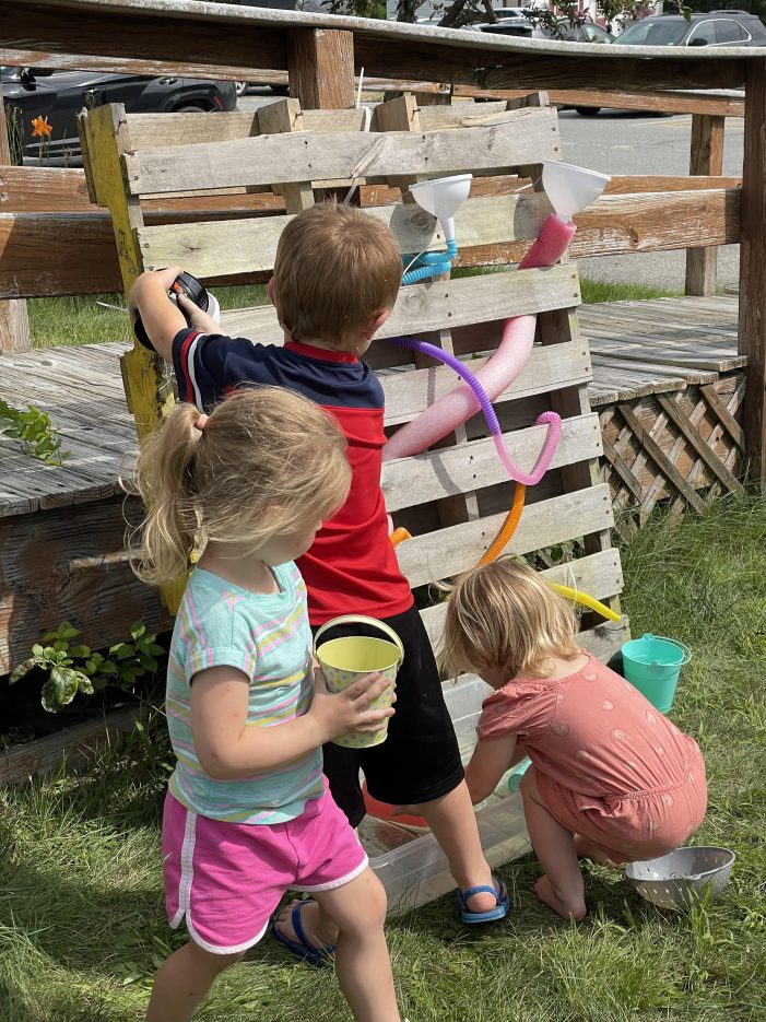 Library’s Water and Sensory Play Day Delights Children