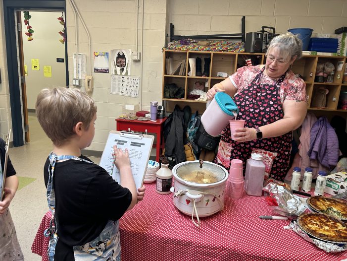 AE/MS 2nd Graders Host Heart Healthy Breakfast