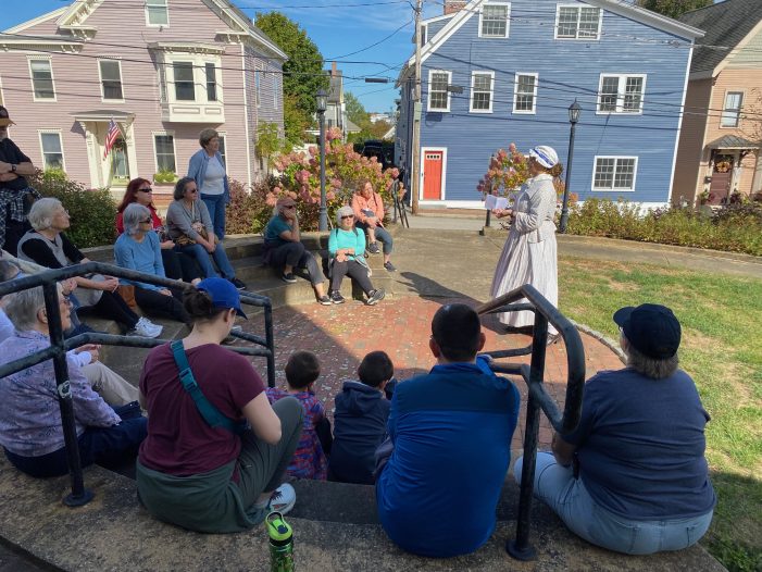 Social Justice Group Attends Black Heritage Tour