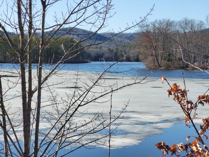 Highland Lake Sees Ice Out by Early April 2025